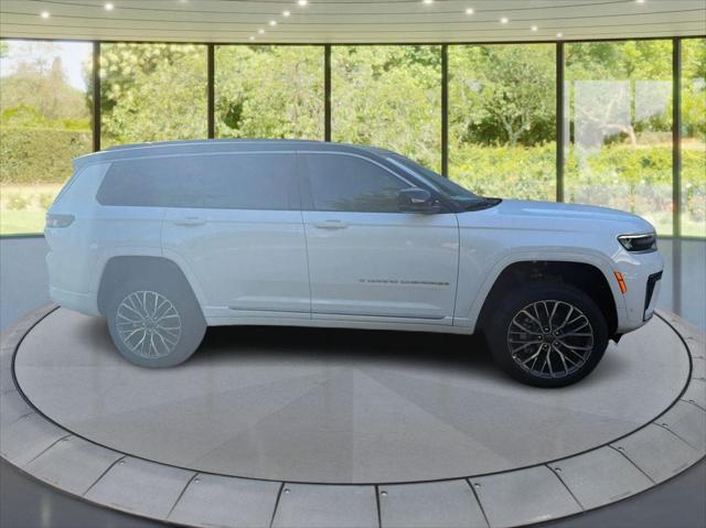 2026 Jeep Grand Cherokee GRAND CHEROKEE L SUMMIT 4X4 2026 Jeep Grand Cherokee GRAND CHEROKEE L SUMMIT 4X4