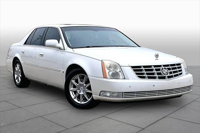 2010 Cadillac DTS Luxury Collection