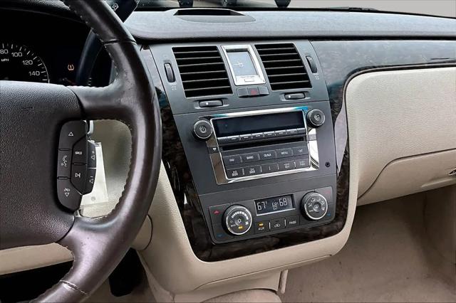 2010 Cadillac DTS Luxury Collection