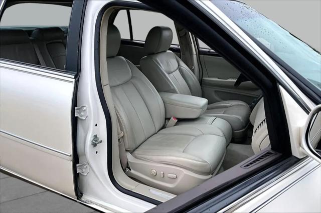 2010 Cadillac DTS Luxury Collection