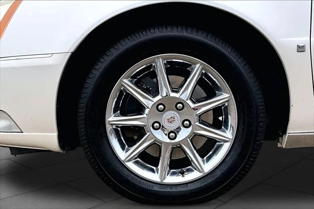 2010 Cadillac DTS Luxury Collection