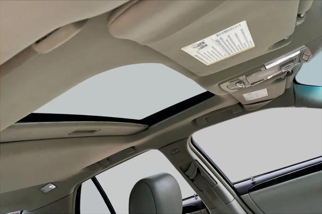 2010 Cadillac DTS Luxury Collection