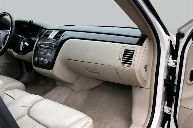 2010 Cadillac DTS Luxury Collection