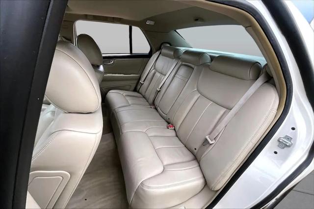 2010 Cadillac DTS Luxury Collection