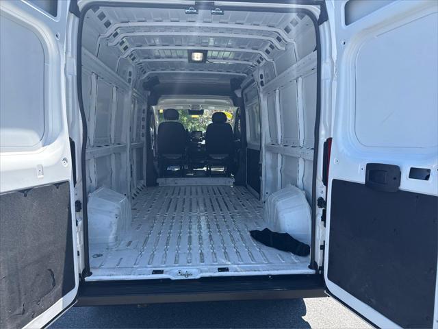2025 Ram ProMaster Cargo Van Tradesman High Roof 159" WB w/Pass Seat