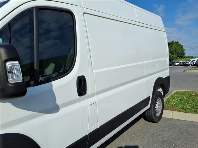 2024 Ram ProMaster Cargo Van Tradesman High Roof 136" WB w/Pass Seat