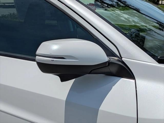 2022 Honda HR-V 2WD EX