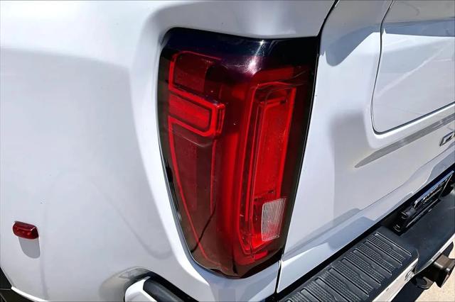 2020 GMC Sierra 3500HD 4WD Crew Cab Long Bed Denali