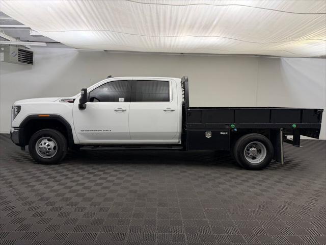 2026 GMC Sierra 3500HD SLE