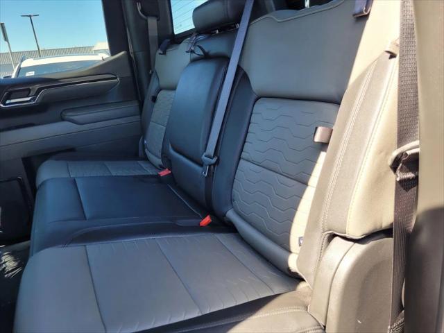 2024 Chevrolet Silverado 1500 4WD Crew Cab Short Bed ZR2