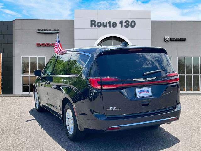 2023 Chrysler Pacifica Touring L 2023 Chrysler Pacifica Touring L