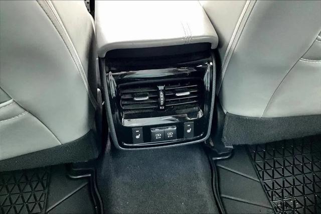 2019 Toyota Avalon Touring