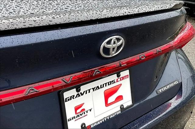 2019 Toyota Avalon Touring