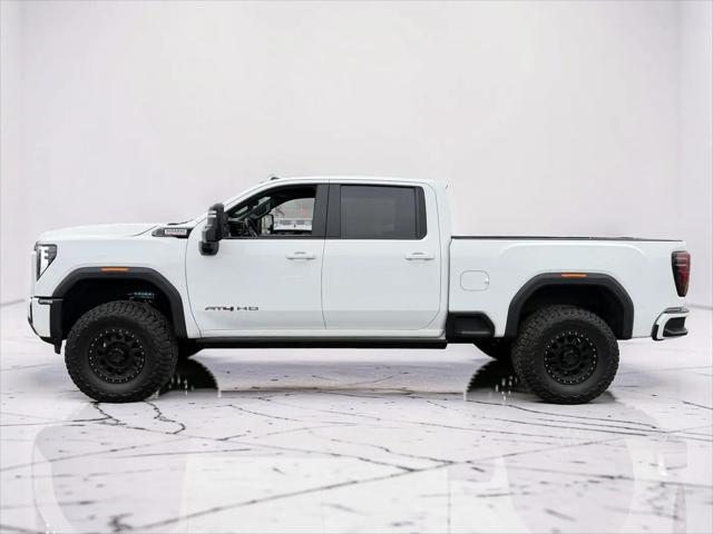 2024 GMC Sierra 2500HD 4WD Crew Cab Standard Bed AT4