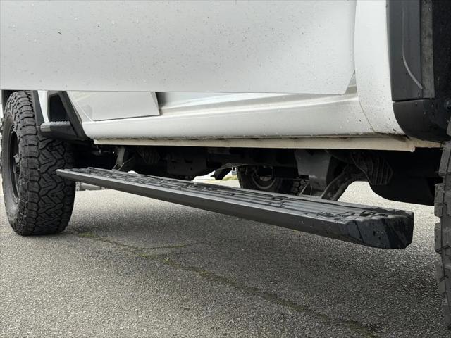 2024 GMC Sierra 2500HD 4WD Crew Cab Standard Bed AT4