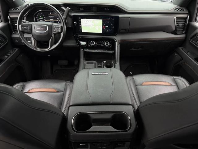 2024 GMC Sierra 2500HD 4WD Crew Cab Standard Bed AT4