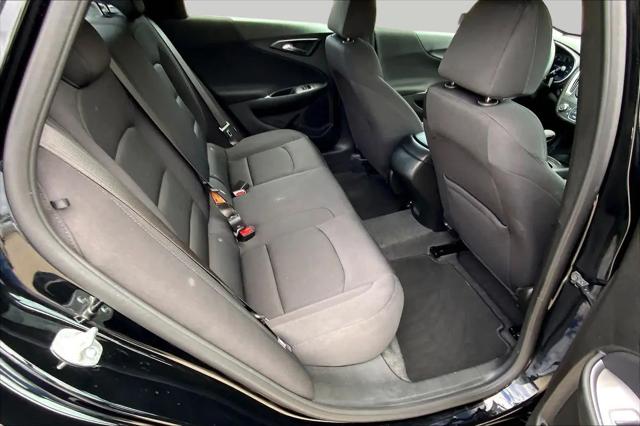2025 Chevrolet Malibu FWD RS
