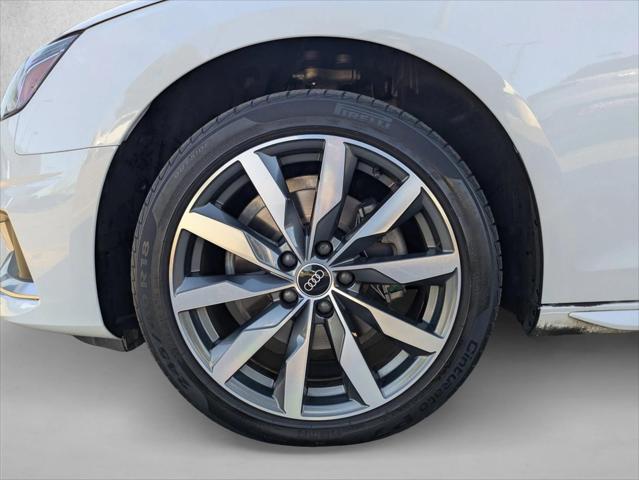 2021 Audi A4 Premium 40 TFSI quattro S tronic