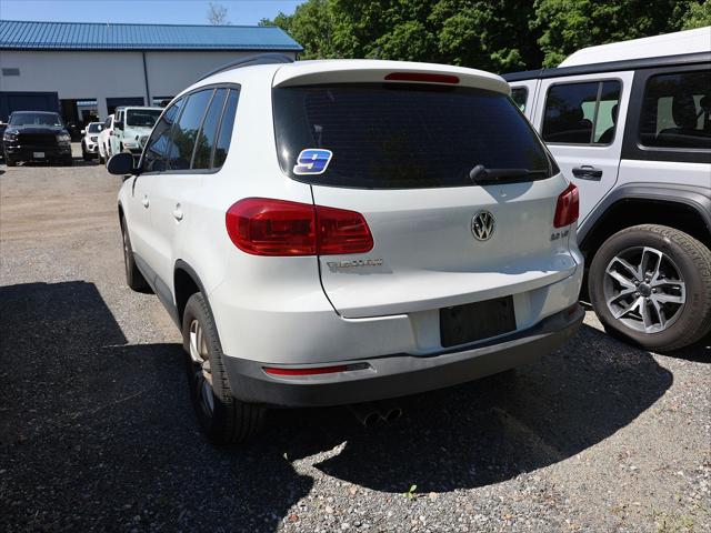 2016 Volkswagen Tiguan S