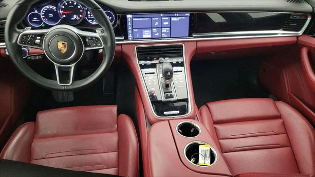 2018 Porsche Panamera Panamera