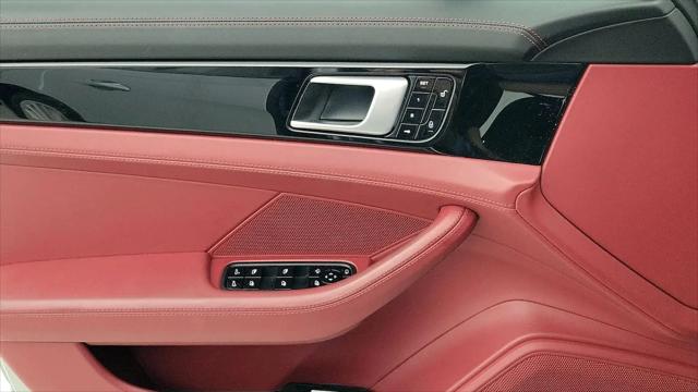2018 Porsche Panamera Panamera