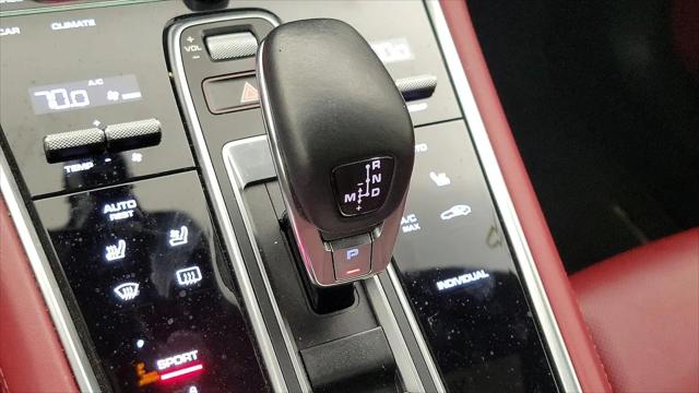 2018 Porsche Panamera Panamera