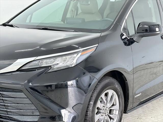 2021 Toyota Sienna XLE
