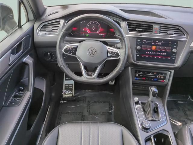 2023 Volkswagen Tiguan 2.0T SE R-Line Black