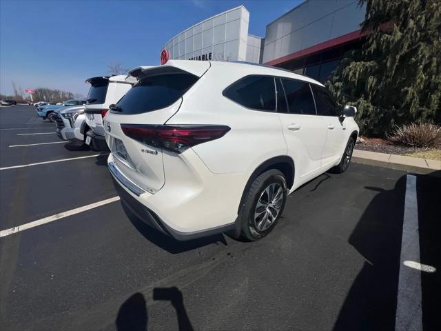 2020 Toyota Highlander Hybrid XLE
