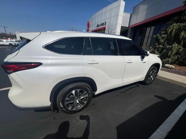 2020 Toyota Highlander Hybrid XLE