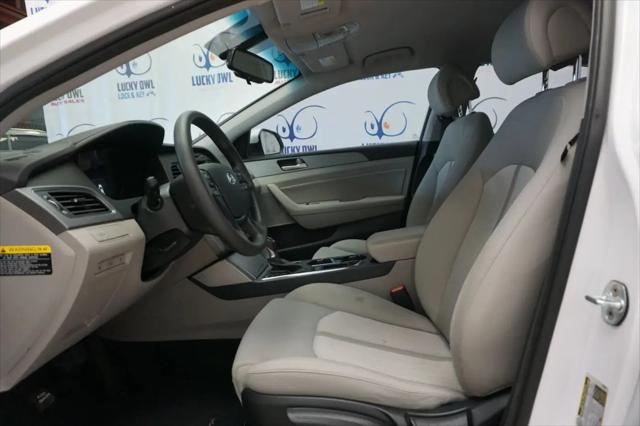 2017 Hyundai Sonata Hybrid SE