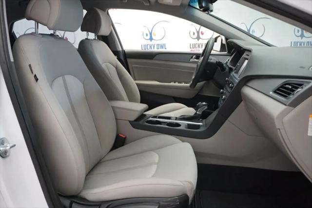 2017 Hyundai Sonata Hybrid SE