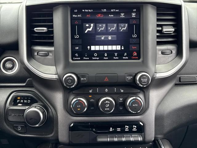 2020 Ram 1500 Big Horn Crew Cab 4x2 5'7" Box