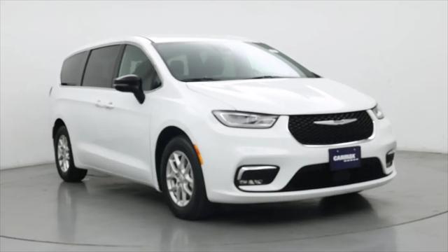2025 Chrysler Pacifica Select for sale in Covington, LA