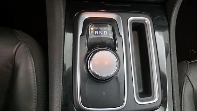 2023 Chrysler 300 Touring L AWD