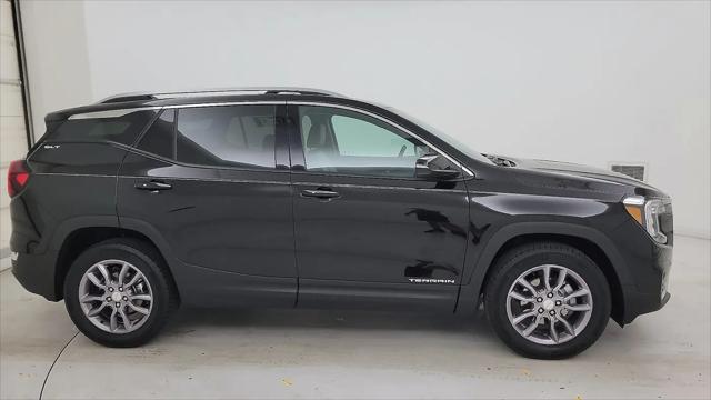 2022 GMC Terrain AWD SLT