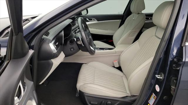 2022 Genesis G70 2.0T RWD