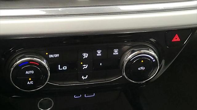 2025 Chevrolet Trax FWD LT