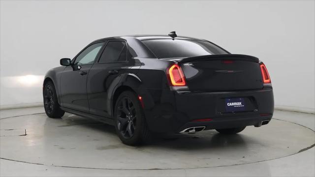 2022 Chrysler 300 S