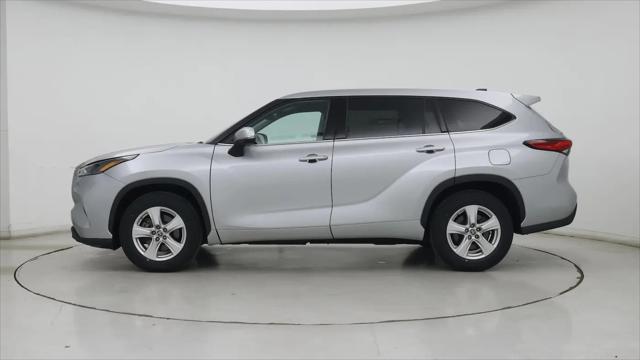 2022 Toyota Highlander LE
