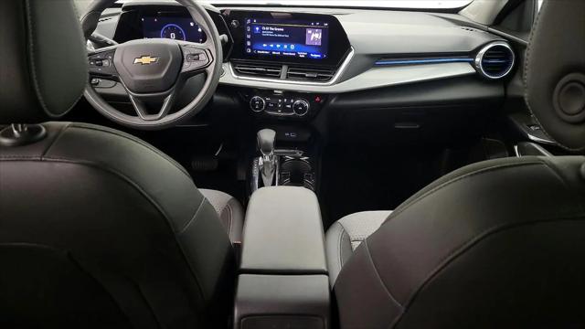 2025 Chevrolet Trax FWD LT