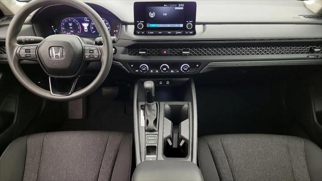 2025 Honda Accord Sedan SE
