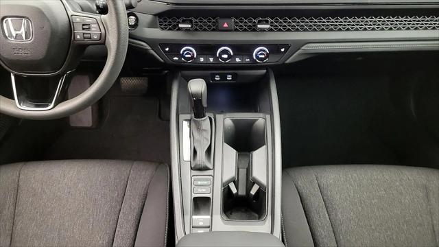 2025 Honda Accord Sedan SE