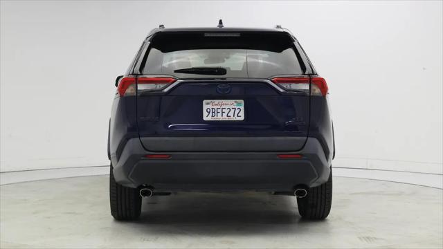 2022 Toyota RAV4 Hybrid XLE Premium