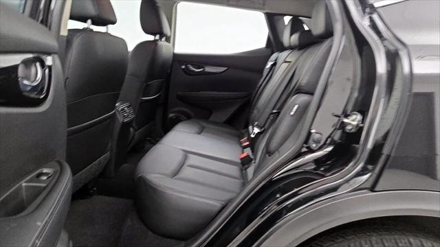 2022 Nissan Rogue Sport SL AWD Xtronic CVT