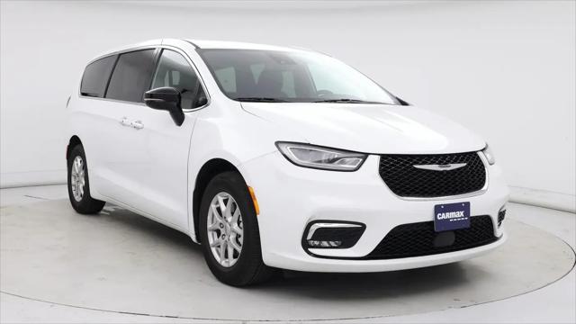 2025 Chrysler Pacifica Select for sale in Glen Allen, VA