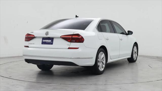 2018 Volkswagen Passat 2.0T SE
