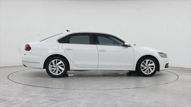 2018 Volkswagen Passat 2.0T SE