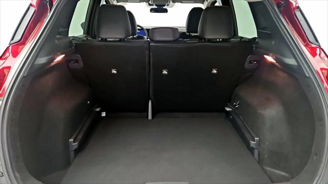 2025 Nissan Kicks SR FWD