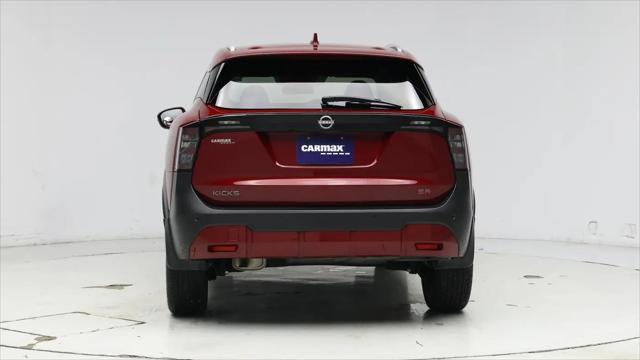 2025 Nissan Kicks SR FWD